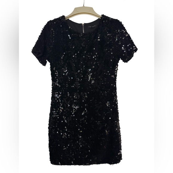 🖤 The Clothing Company 🖤 NWT Black Velvet Sequin Sheath Mini Dress Short Sleeves - Picture 2 of 5